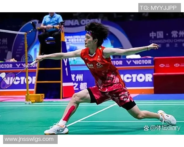 武汉羽毛球队在欧锦赛中的默契配合与战术分析